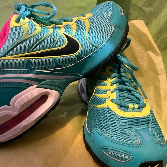 Women’s Air Max Torch 4 Running Shoe - Picture 4 of 7